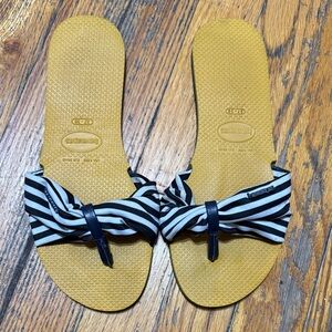 Havaianas Women's Sandals with Black and White Stripes